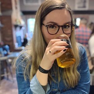 Meet your Posher, Teri